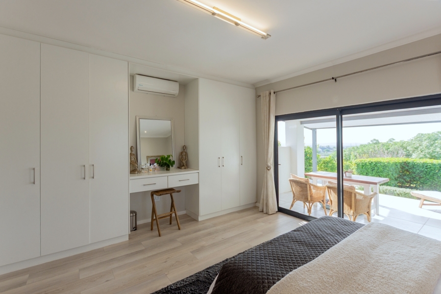 9 Bedroom Property for Sale in Olifantskop Western Cape